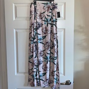 Lulu’s floral maxi skirt with slit